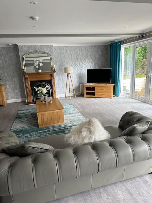 Cameron Coach House Modern Property In Murrayfield 에든버러 외부 사진