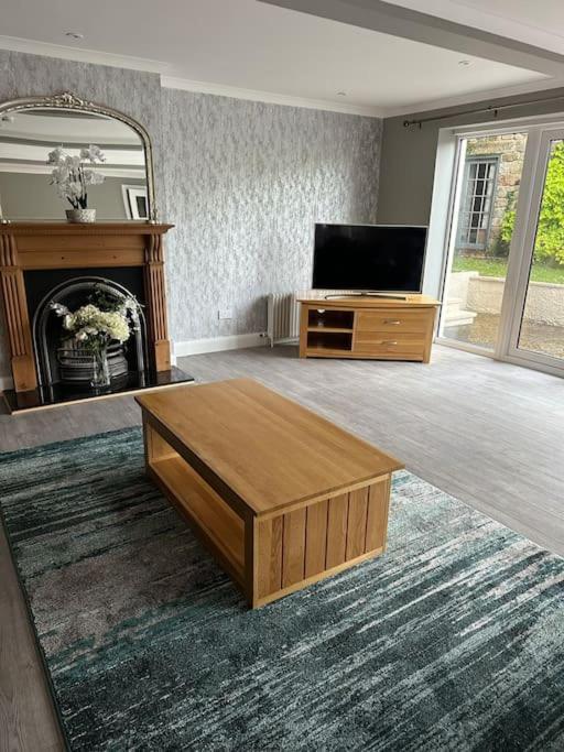 Cameron Coach House Modern Property In Murrayfield 에든버러 외부 사진